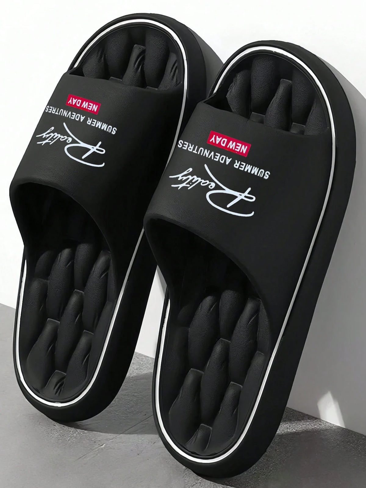 New Fashion Open Toe Slippers For Men, EVA Material Soft Bottom